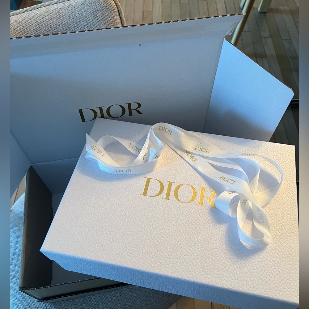 Dior gift box with ribbon and paper